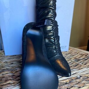 Nine West TIAA Suede Bootis